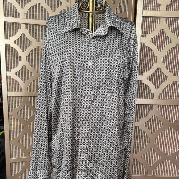 Stylish Men's Patterned Button-Down Shirt - Picture 1 of 6